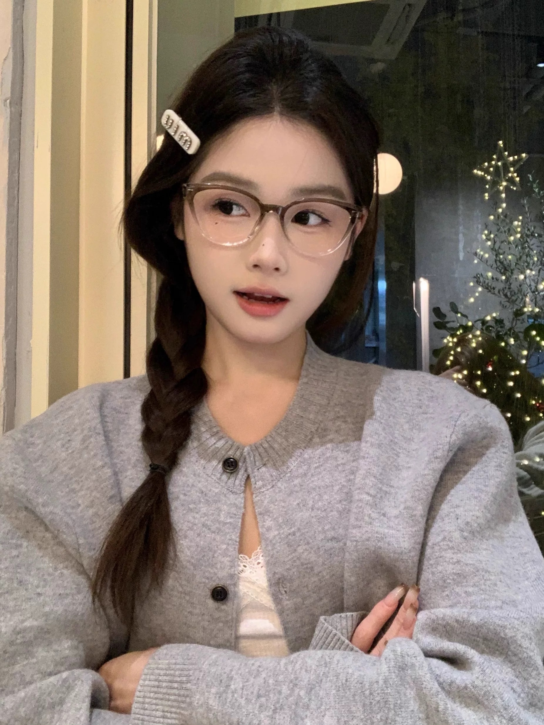 Asian graduate offer massage or escort services