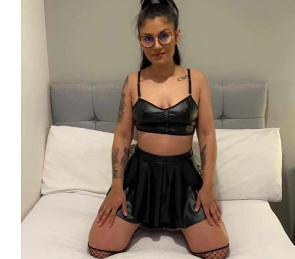 Hi i’m melissa back în town