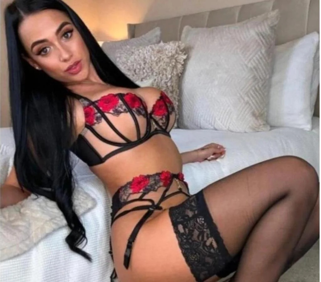 Hi, I m now in town ely