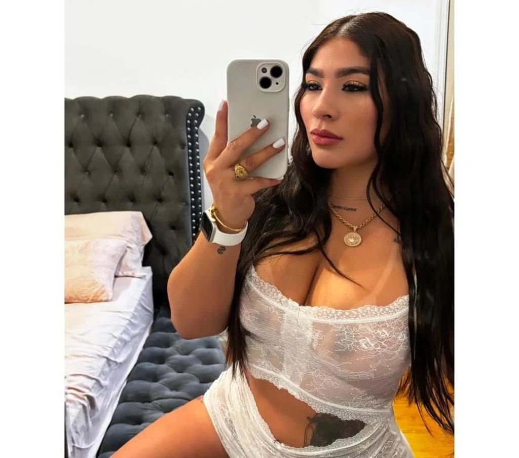 🩷🎀GENUINE🎀🩷LATINA🎀🩷BIANCA🎀🩷