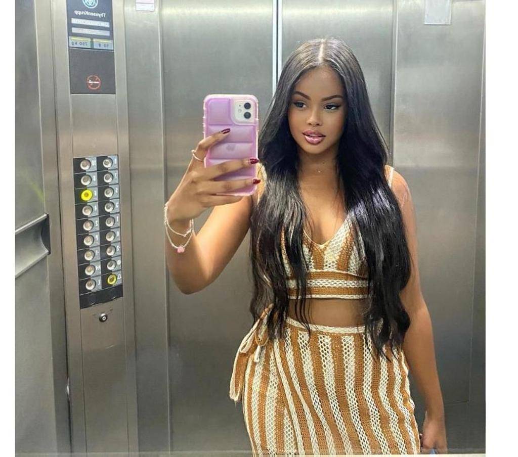 Mia gfe🎀⭐️queen of o.w.o🎀⭐️full partyyy