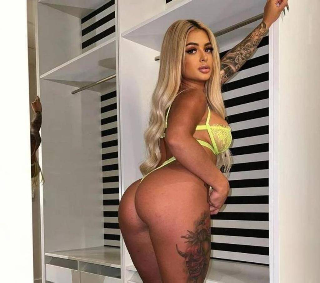 VIKY🖤🖤🖤PARTY 🖤incall🖤outcall🖤🖤🖤