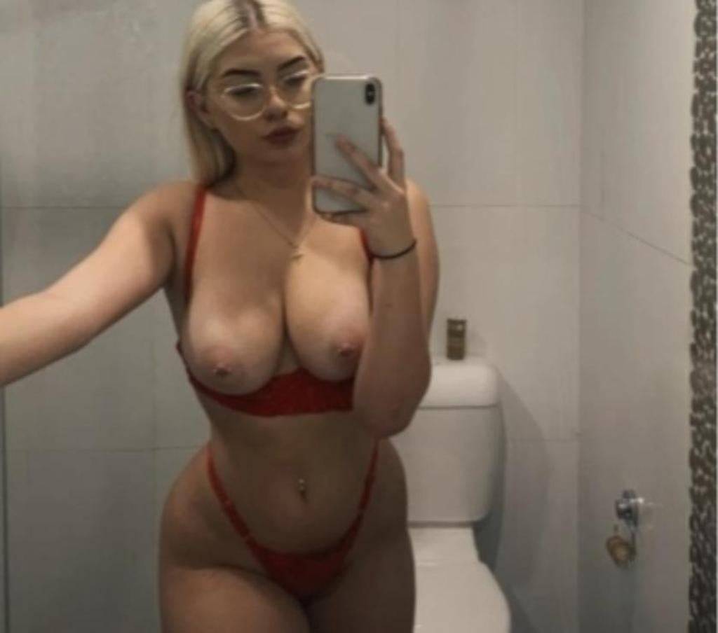 Ana 🤩new in town,no rush,party girl