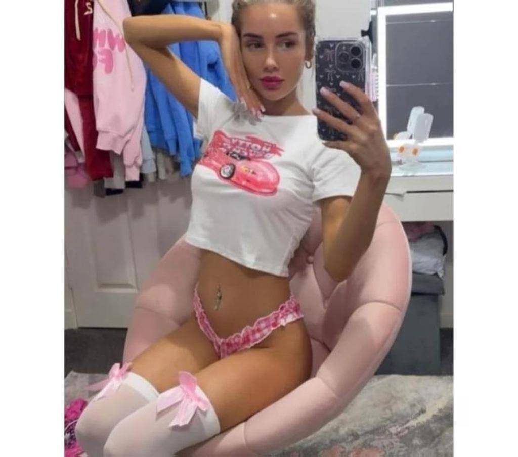 Alina New Girls în Town best service no rush Just call my