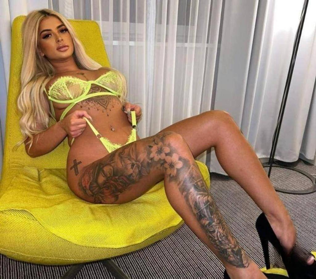 VIKY🖤🖤🖤PARTY 🖤incall🖤outcall🖤🖤🖤