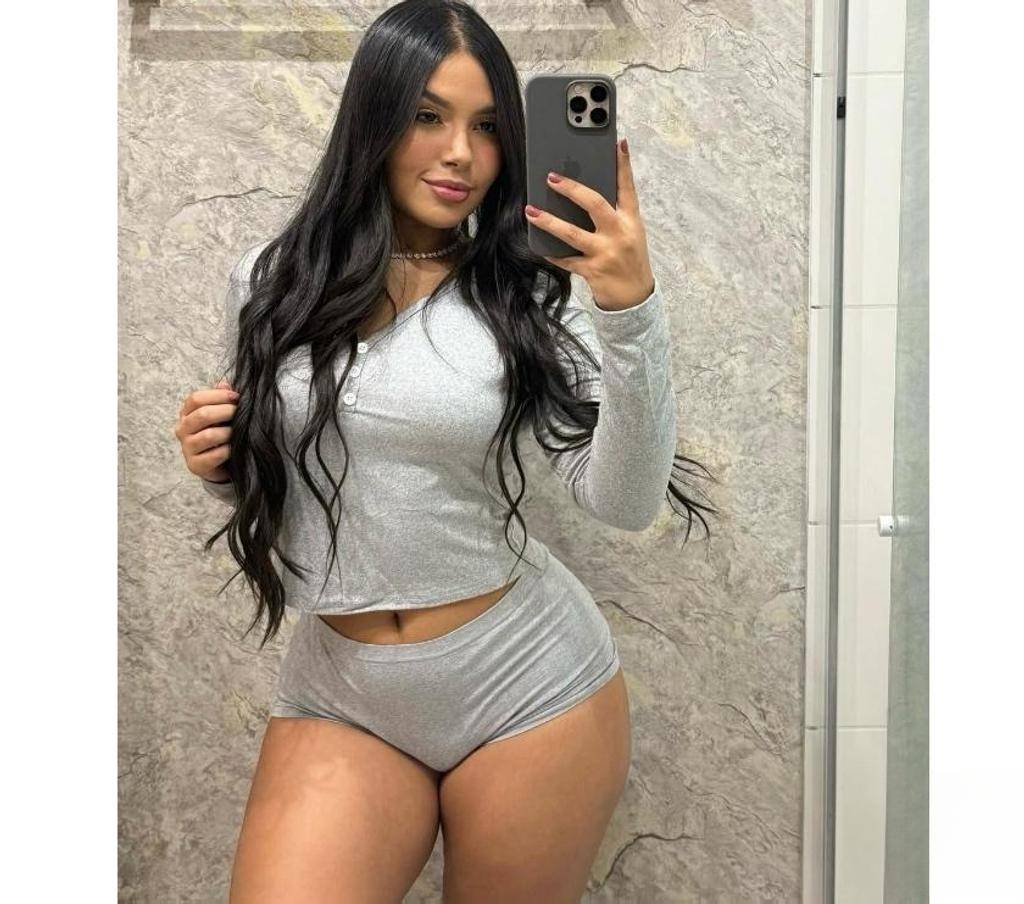 – AYLLA BRUNETTE HOT ✨