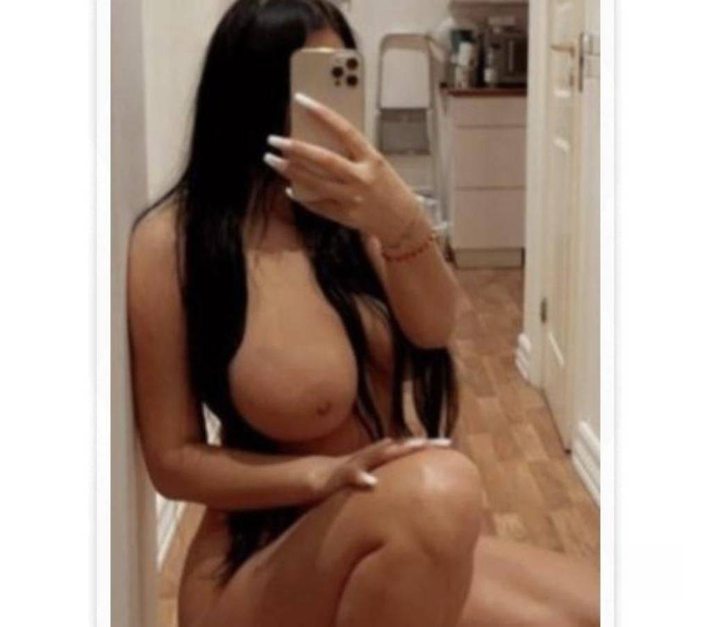 Reina massage body2body Real pics