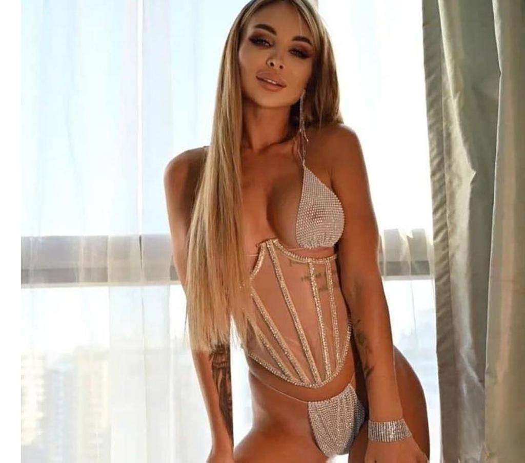 SENSUAL MODELS TOP QUALITY ESCORTS AND MASSAGE