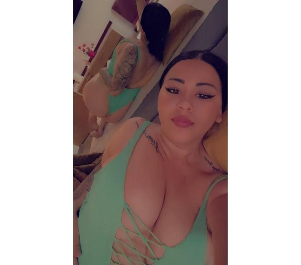 Lavinia Bruneet hot big ass big tits real100%