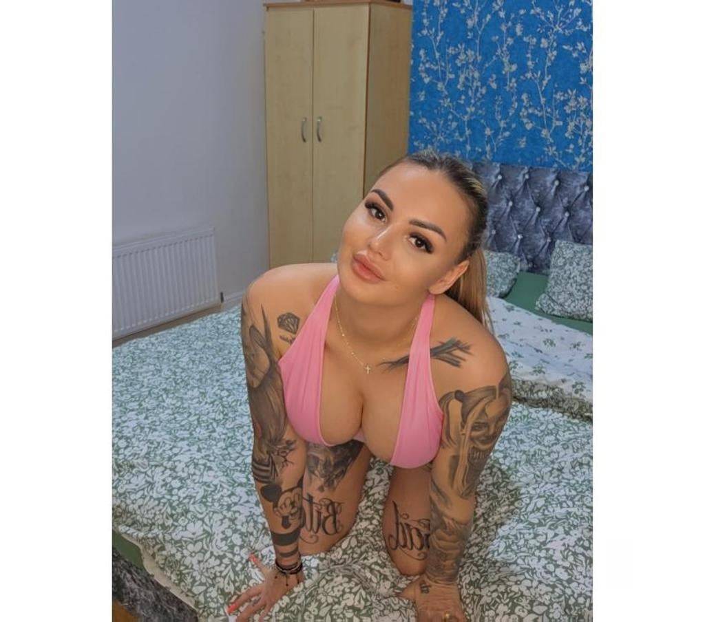 New New Julia ✨️ BEST bj!