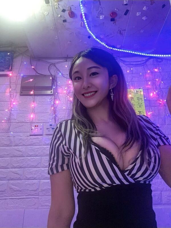 An Asian and very Excellent professional masseur