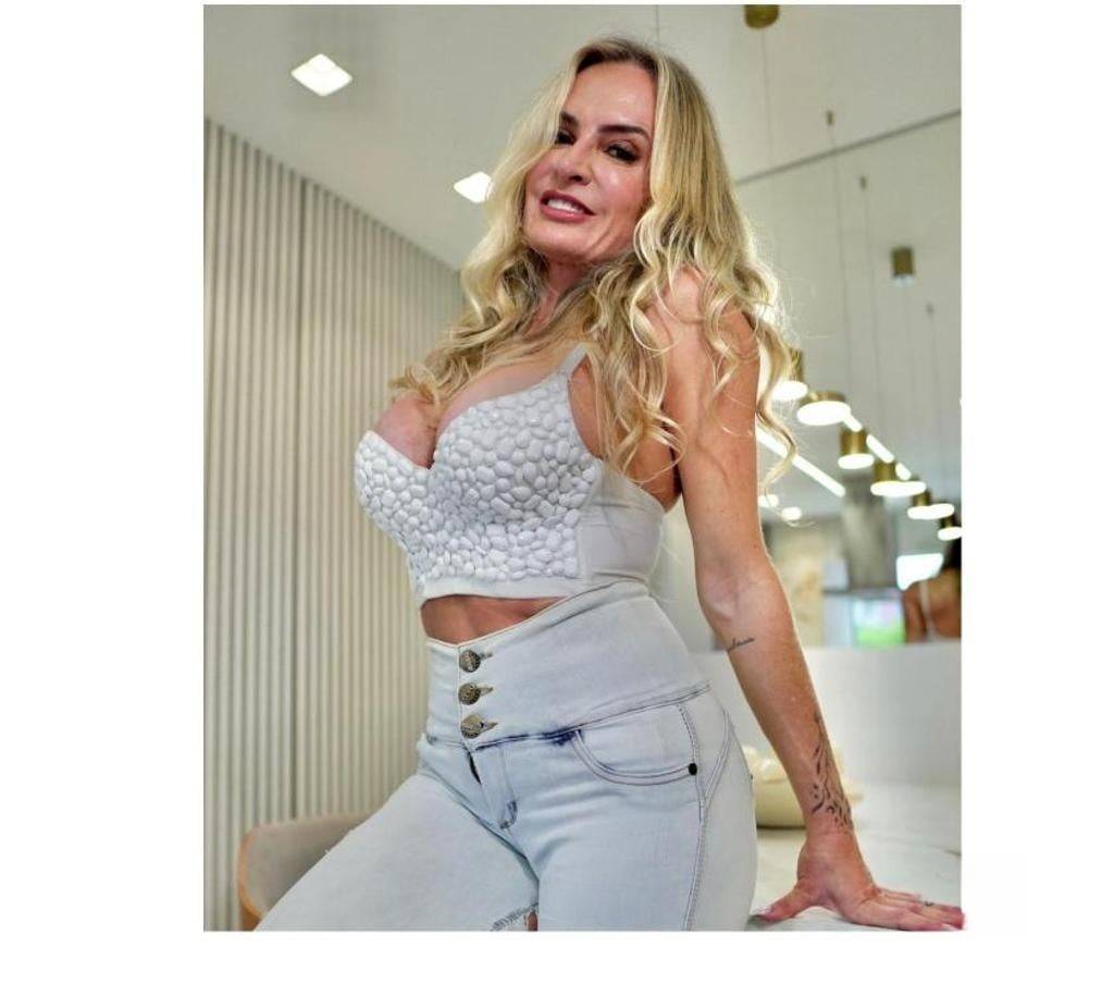 ✨ Pink 🎀 Classy, Party & Seductive