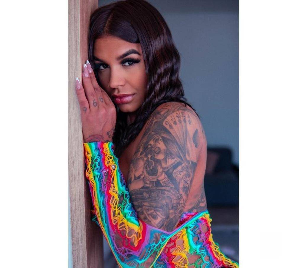 Manu Big Ass 🍑 Party Girl 💋 100% Real 🇧🇷