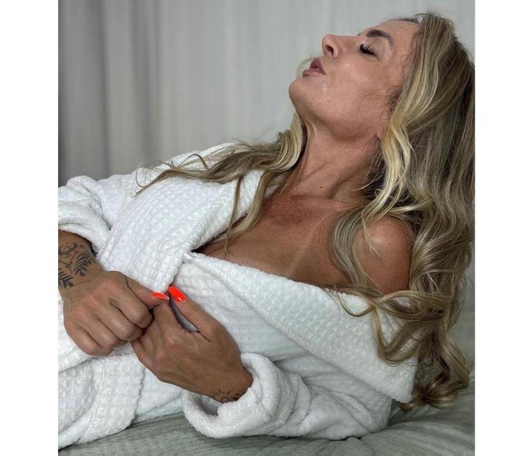 ✨ Pink 🎀 Classy, Party & Seductive