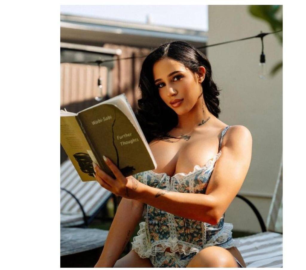 Kriss 👑🎀 Party lover 🎀👑