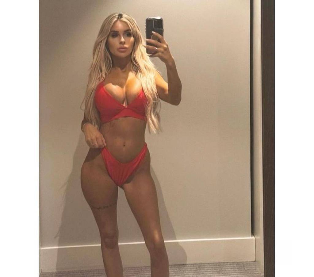 Hello! I am Flower🌸 Party girl ❤️🥰